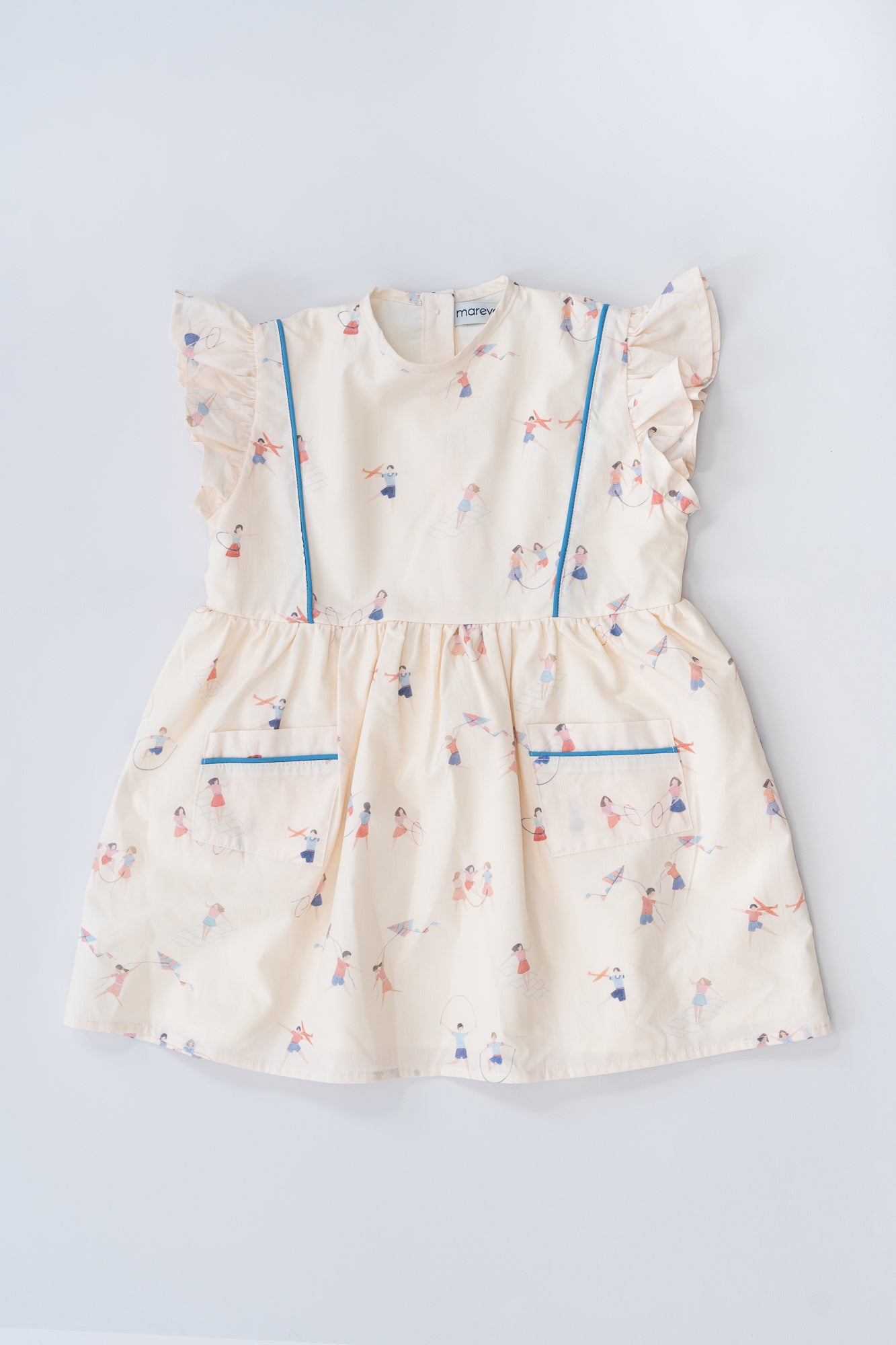 VESTIDO VOLANTE HOMBRO. ESTAMPADO JUEGOS