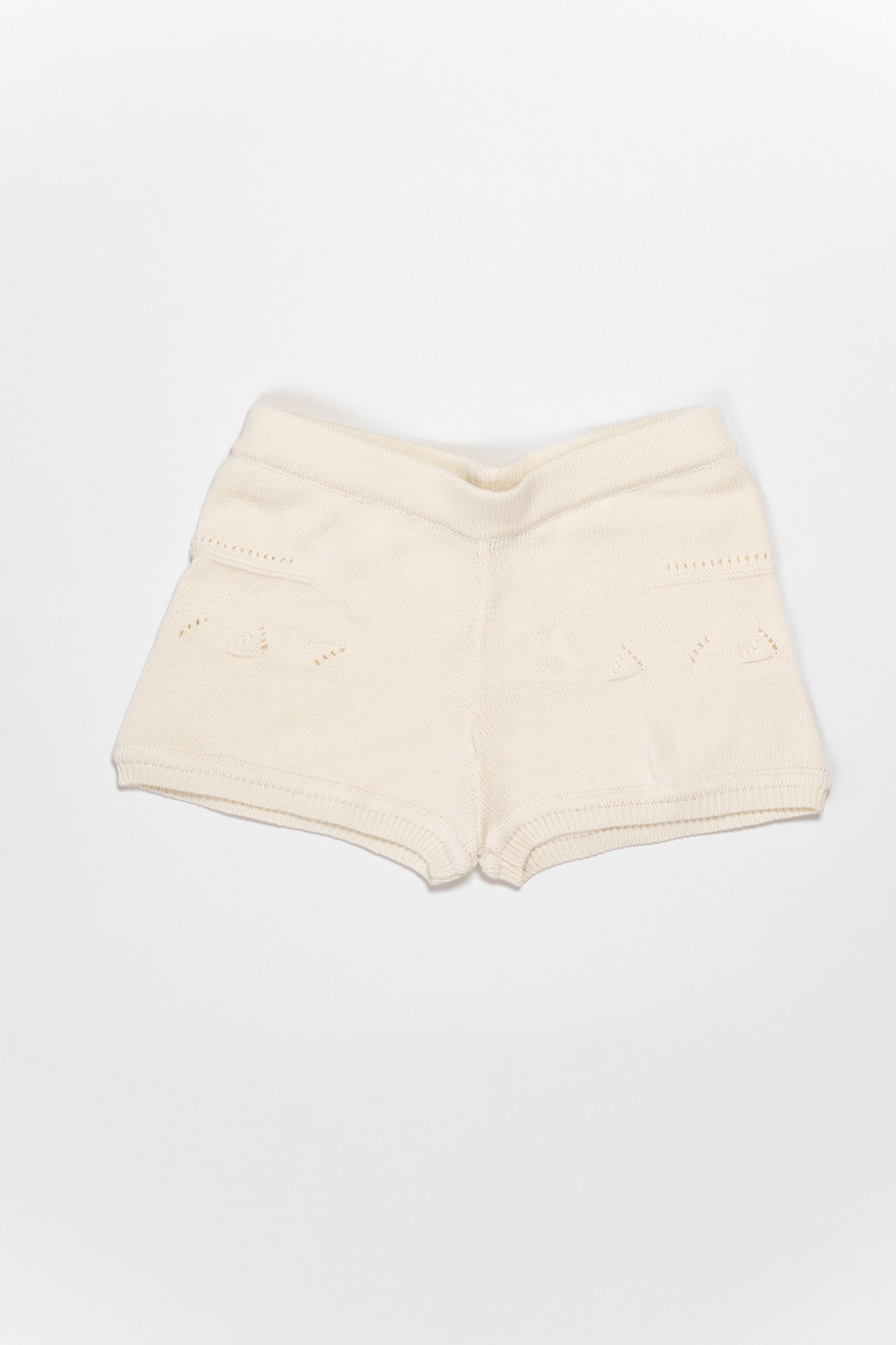 SHORT PUNTO CRUDO