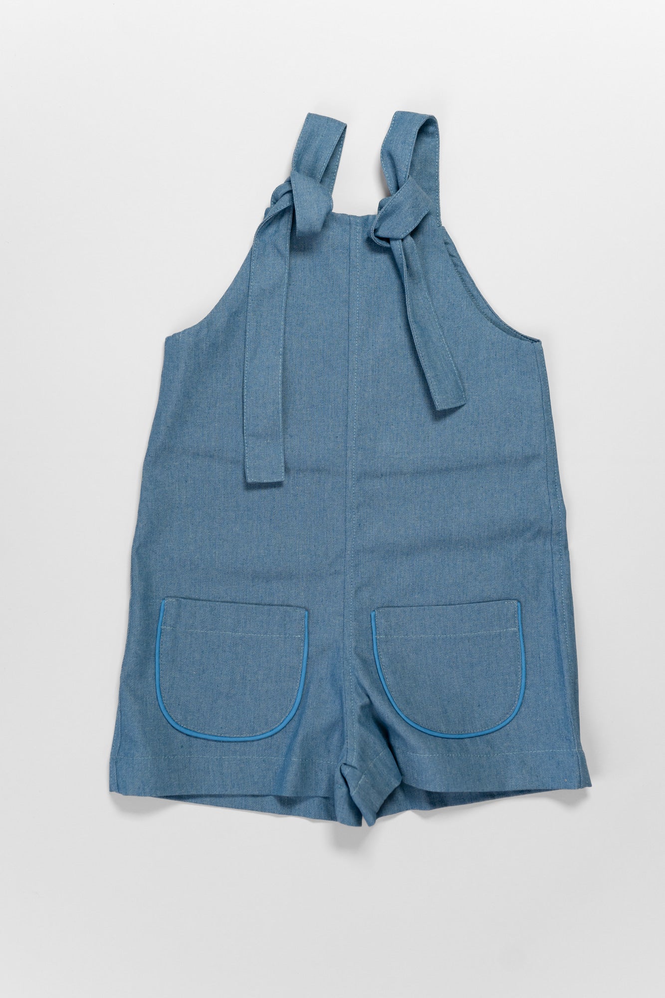 PETO PANTALÓN CORTO DENIM